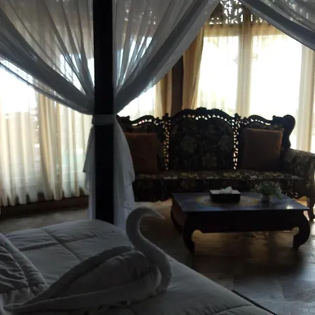 Villa Baba Sunset Beach Inn
